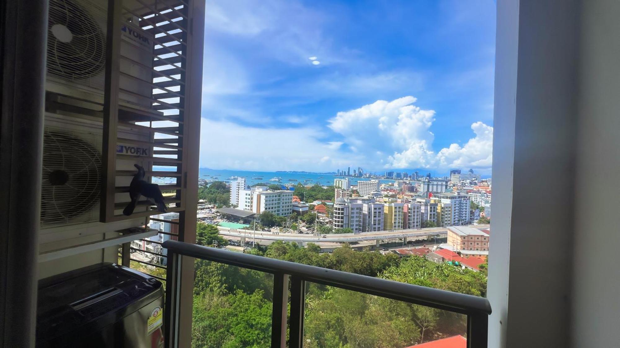 Walking Street Unixx Condo Beautiful Sea View Pattaya Exterior photo
