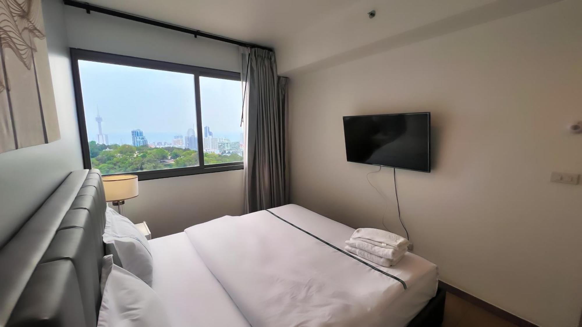 Walking Street Unixx Condo Beautiful Sea View Pattaya Exterior photo