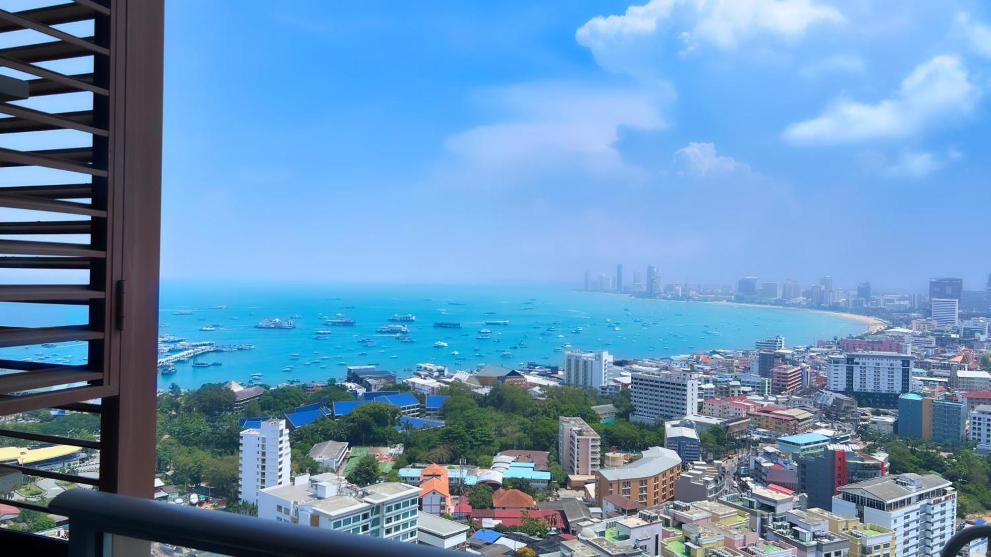 Walking Street Unixx Condo Beautiful Sea View Pattaya Exterior photo